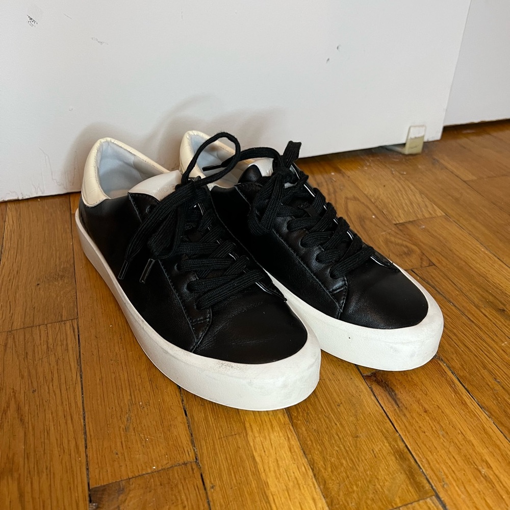Vince Gabi Sneakers
